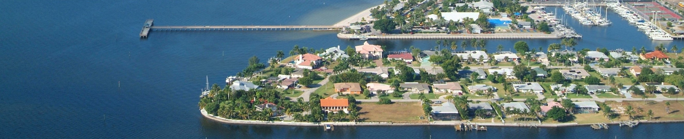 Bild des Piers and der Südspitze und des ofenen Wassers in Cape Coral