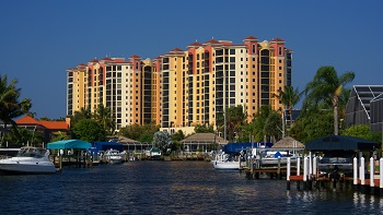 Picture Link to Condos for sale in Cape Coral