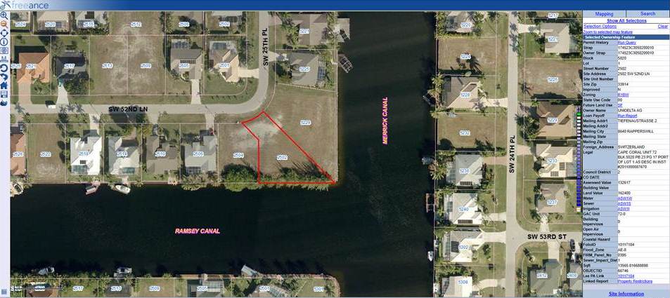Picture of a Lot in the geographical information system of the city of Cape Coral with all its details
